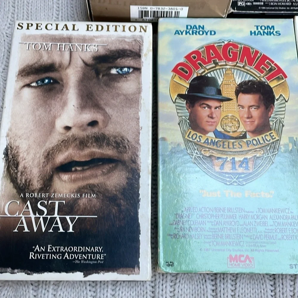 VHS Tom Hanks movie bundle. Cast Away Dragnet Forrest Gump Apollo13 Saving Ryan
